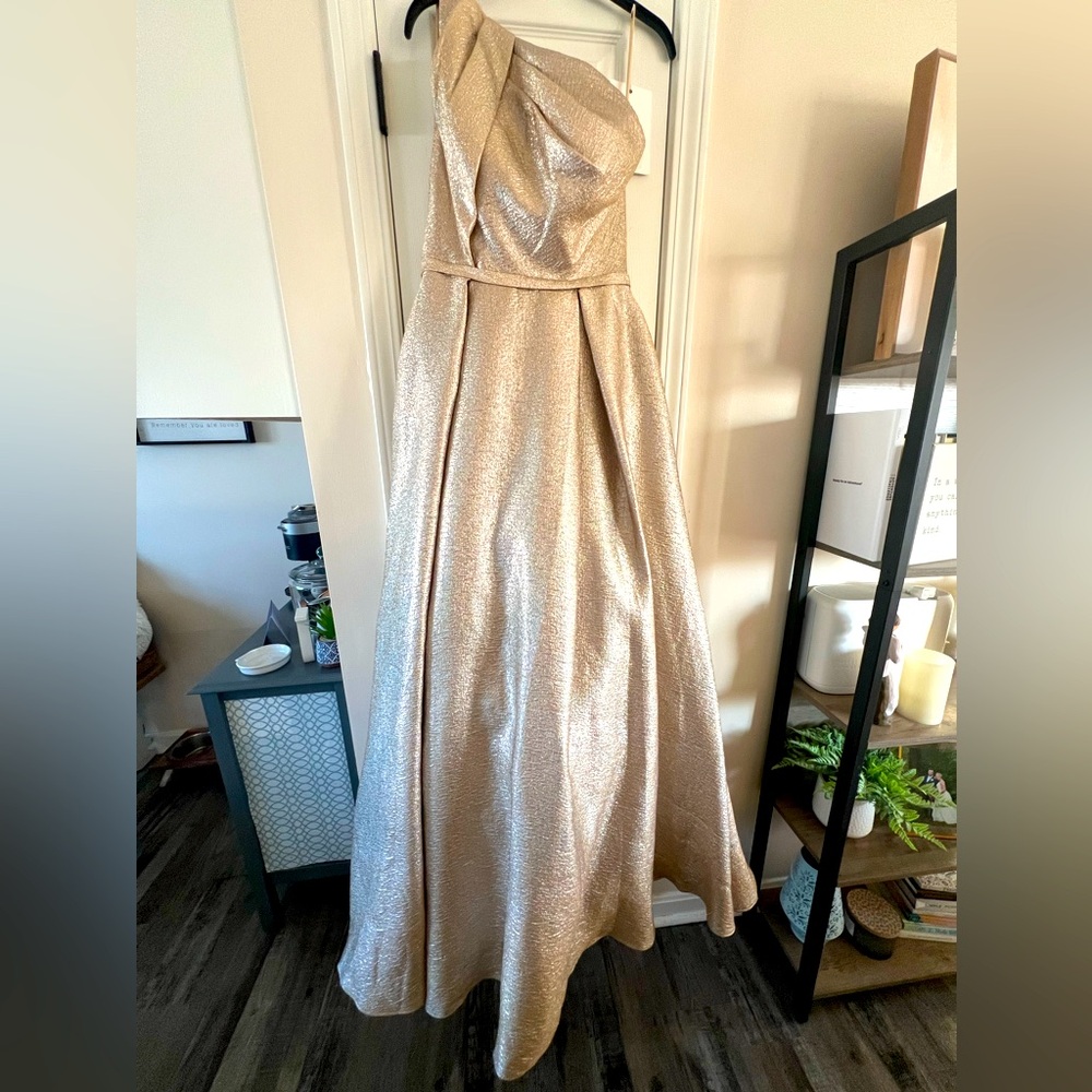 Mac Duggal Ballgown